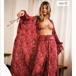 boudoir essential,  robe & lounge pants set. Semi sheer Vintage floral print